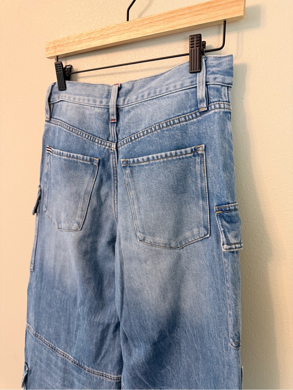Alice + Olivia Cay Baggy Cargo Jeans Brea Blue Wide Leg Denim Size 28 - Picture 8 of 10